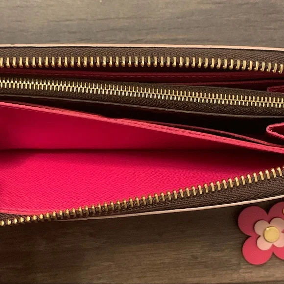 ❌SOLD❌ Louis Vuitton Monogram Pink Blooming Flower Clemence Wallet - Picture 14 of 16